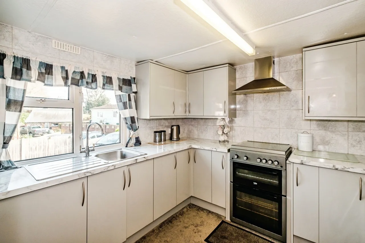 Bostal Road, Steyning, BN44, photo 14