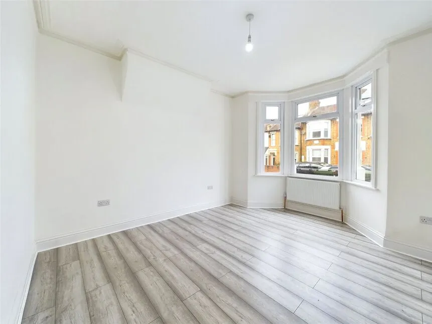Winchester Road, London, E4, photo 5