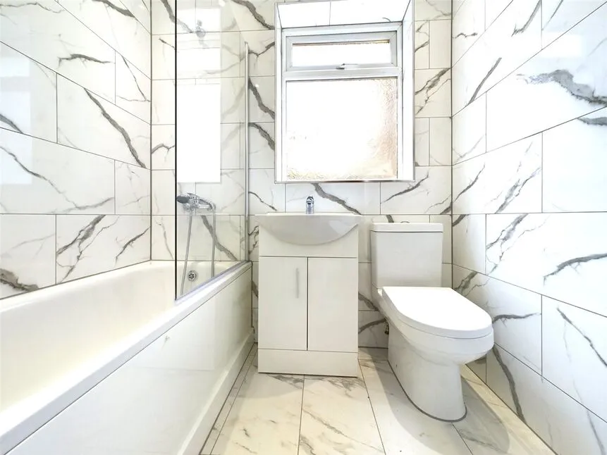 Winchester Road, London, E4, photo 18