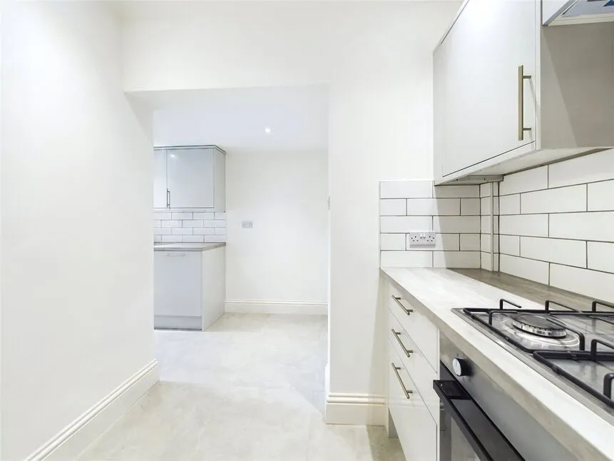 Winchester Road, London, E4, photo 9