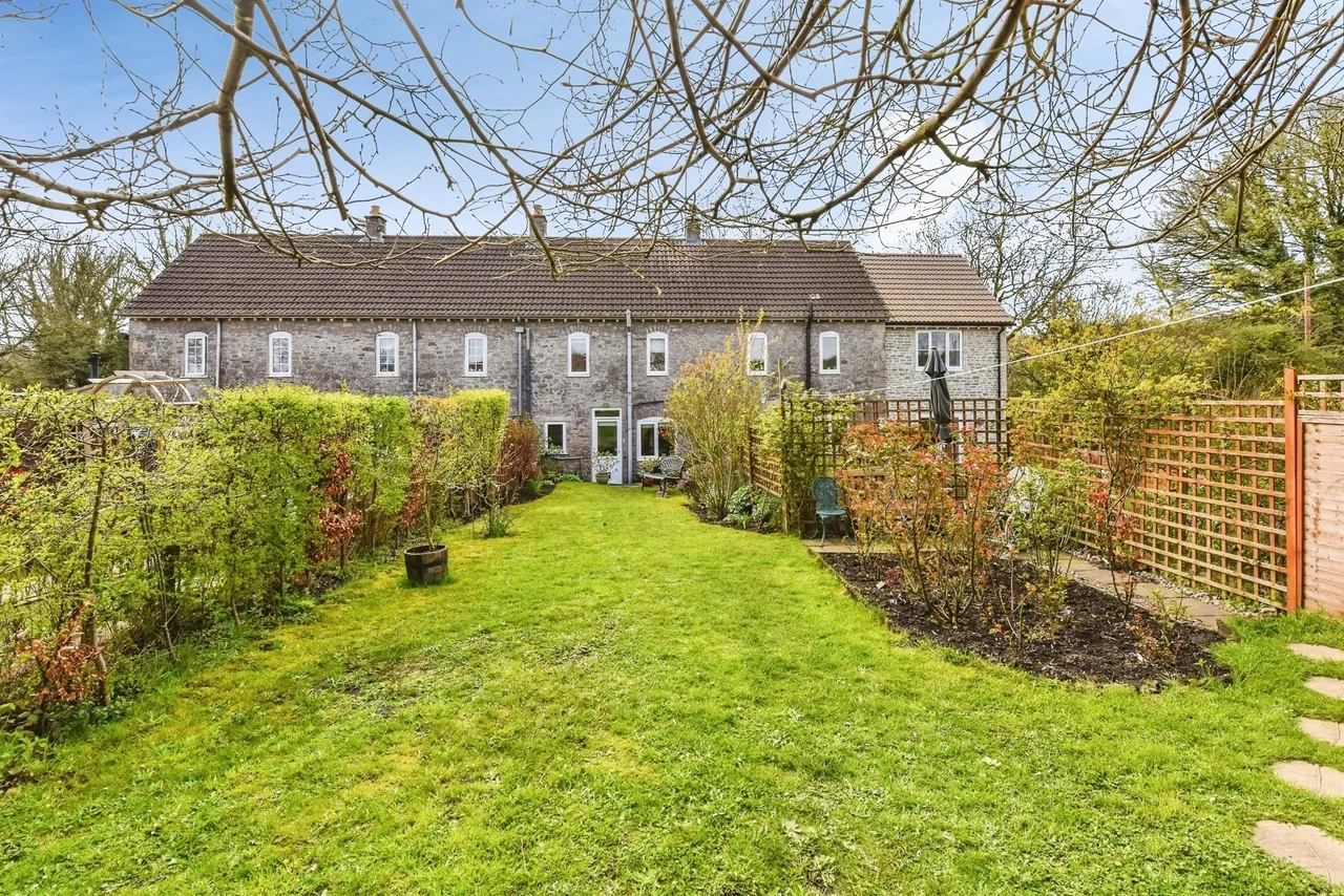 2 bed house for sale — Downhead, Downhead, Shepton Mallet