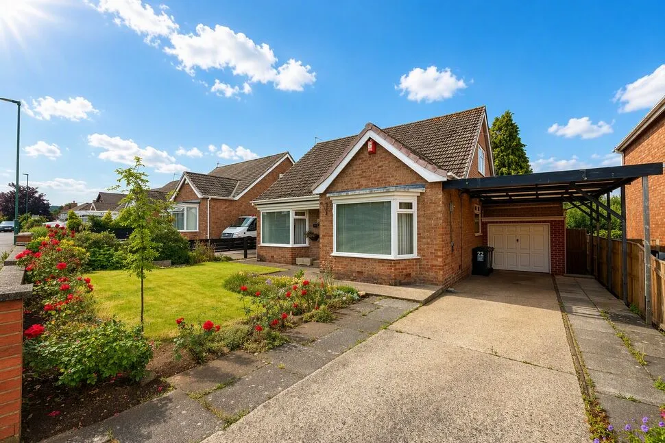 4 bed house for sale — Thames Avenue, Guisborough, North Yorkshire, TS14