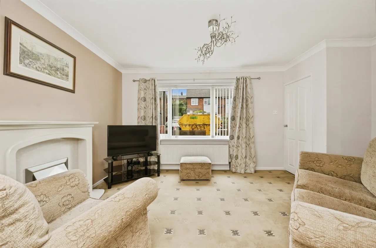 Brentwood Close, Soothill, Batley, photo 4