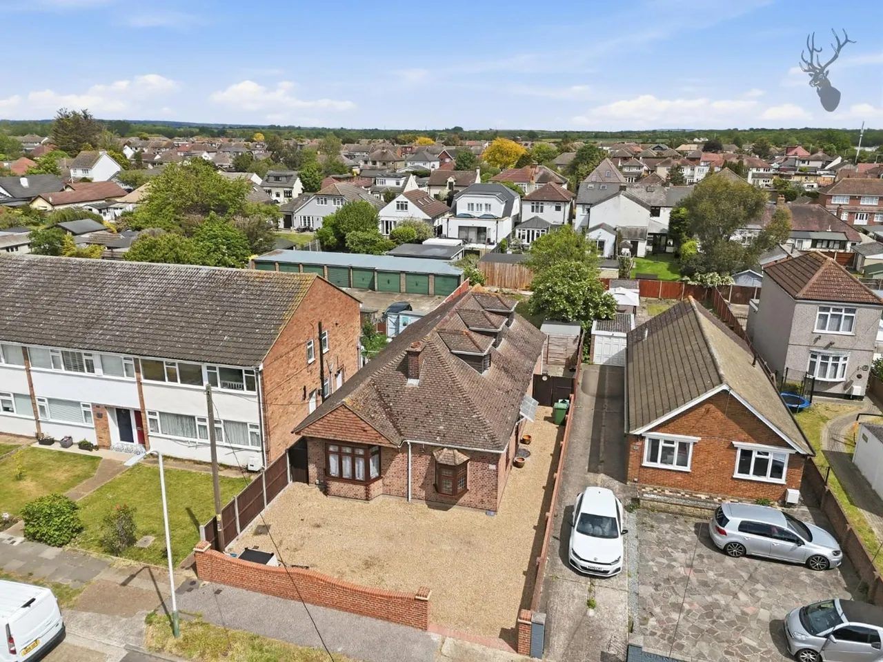 5 bed house for sale, Briscoe Road, Rainham, RM13