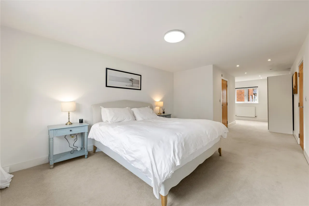 Wellingborough Road, Mears Ashby, NN6, photo 13