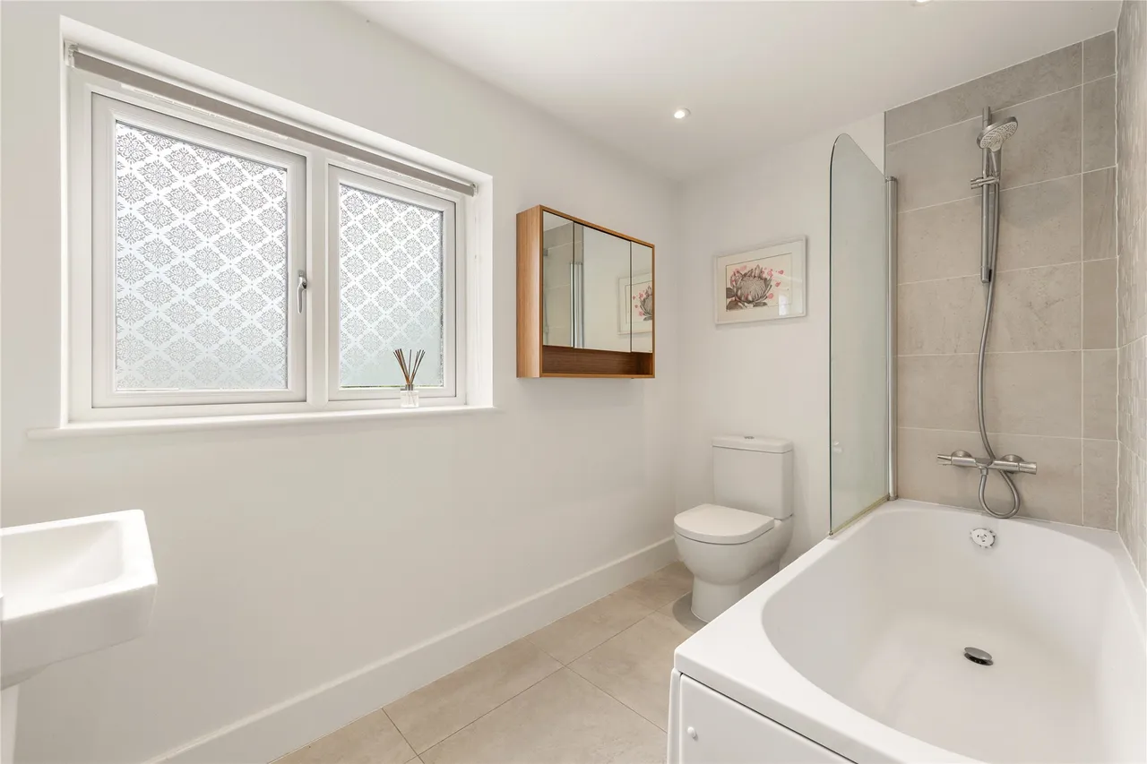 Wellingborough Road, Mears Ashby, NN6, photo 14