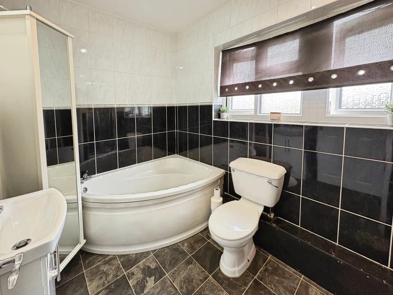 Lister Avenue, Sheffield, S12, photo 18