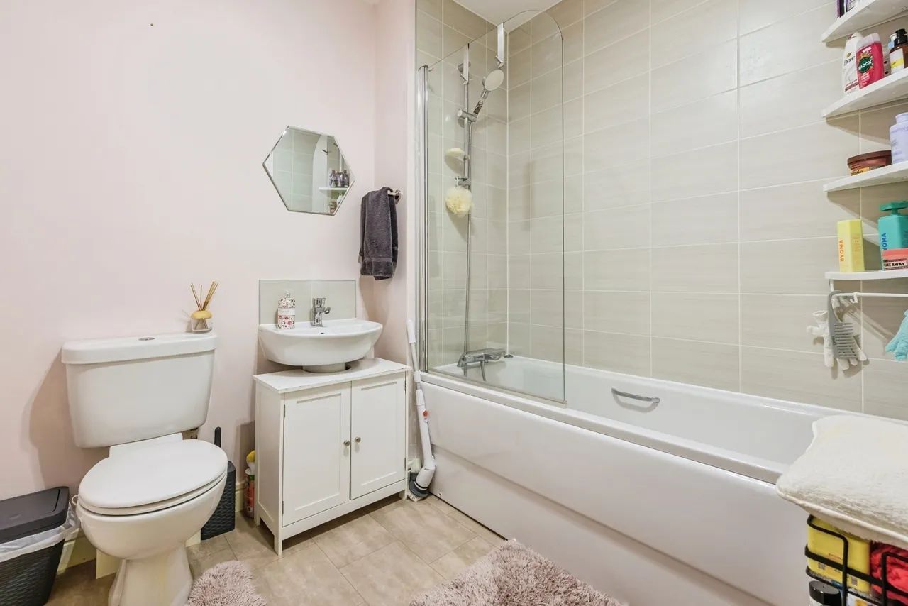 Dorado Street, Sherford, PL9, photo 17