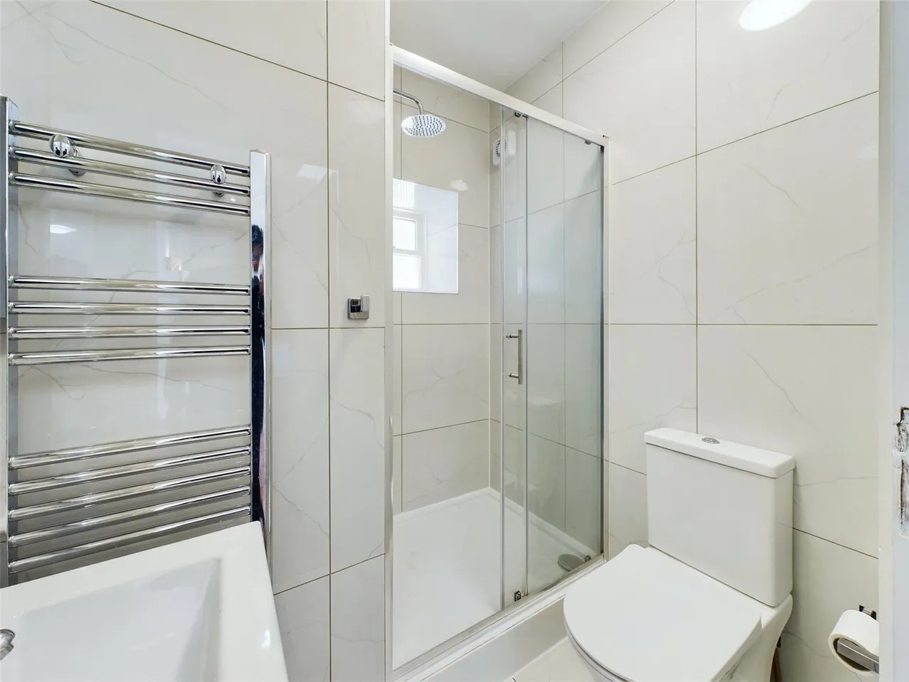 Ravenswood Court, Kingston Hill, KT2, photo 13