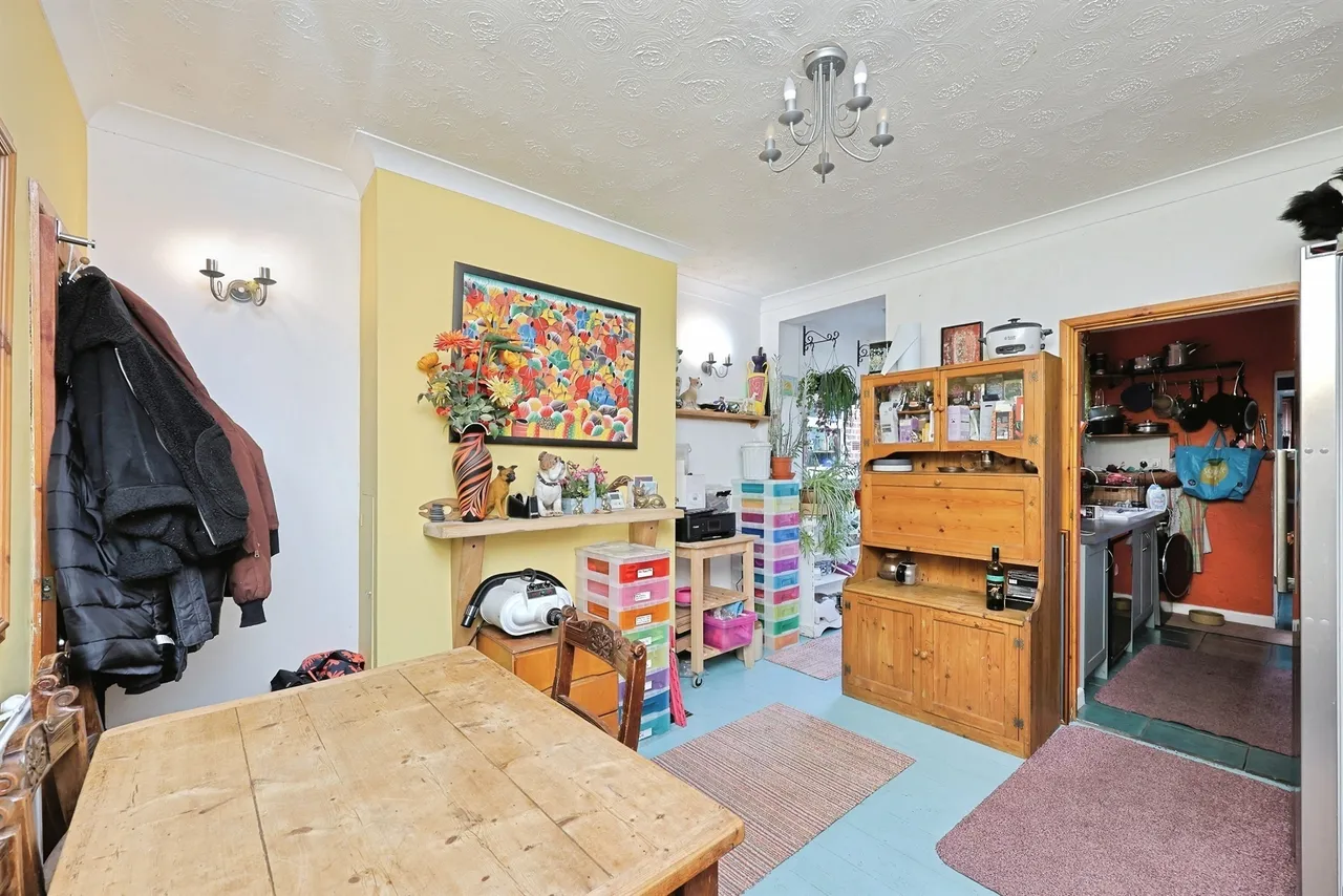 Cozens Road, Norwich, photo 8