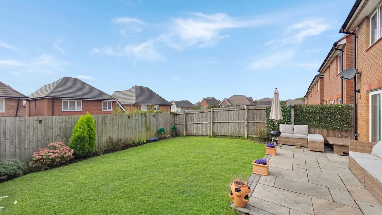 Garrett Meadow, Tyldesley, M29, photo 28