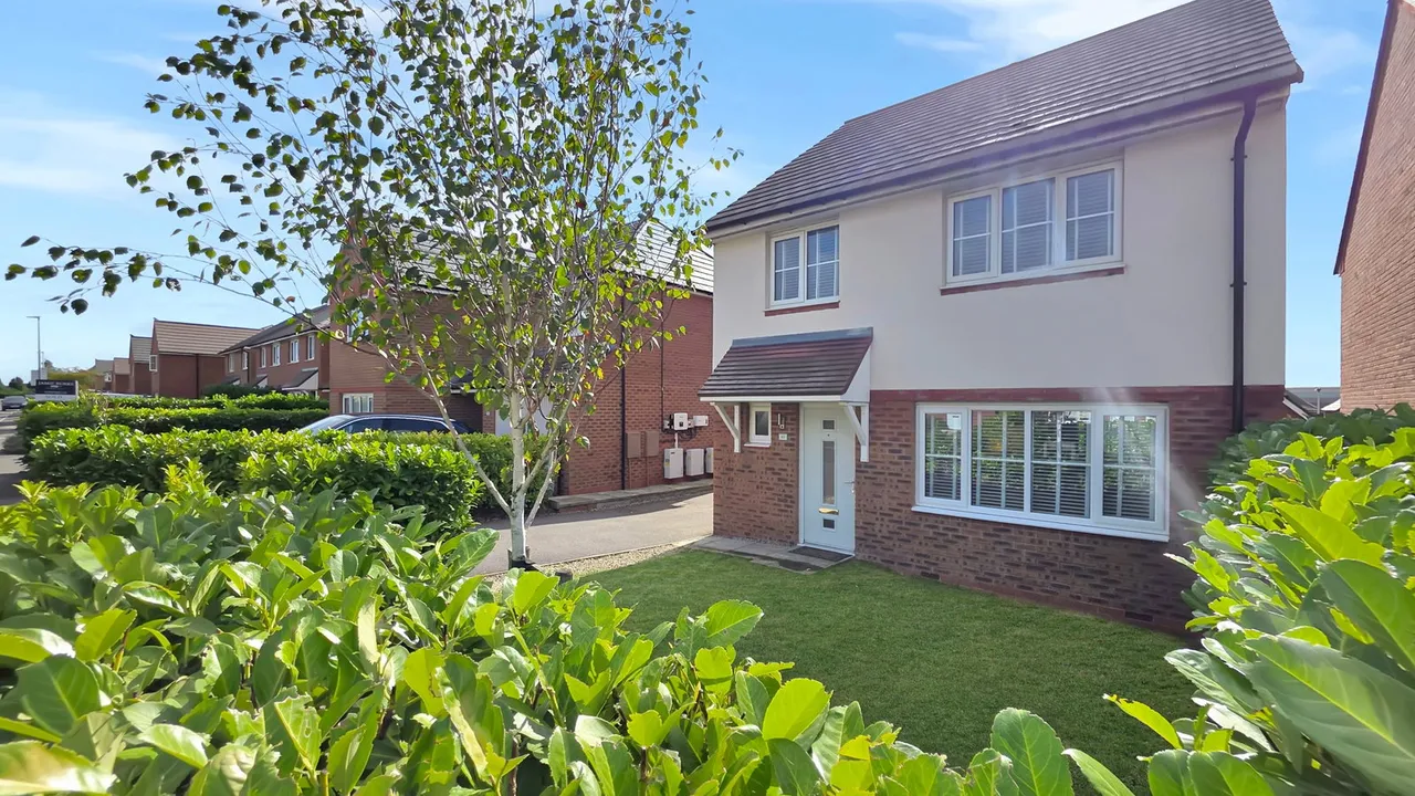 Garrett Meadow, Tyldesley, M29, photo 3
