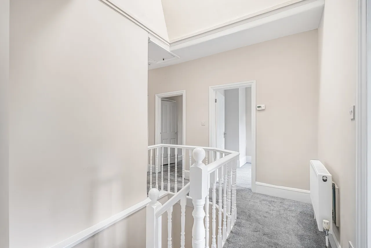 Ellesmere Road, London, W4, photo 37