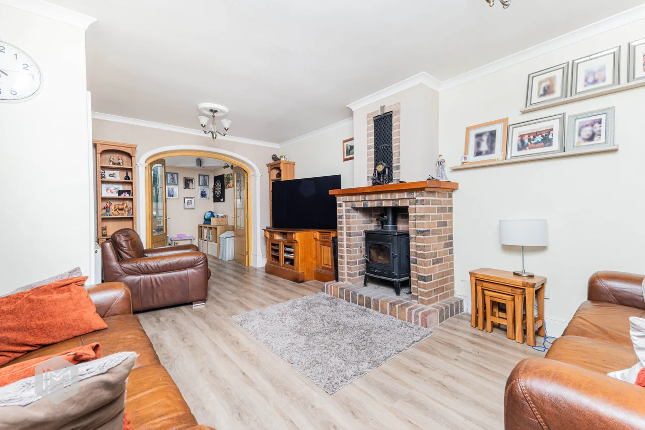 Cambeck Close, Whitefield, Manchester, M45 8NF, photo 3