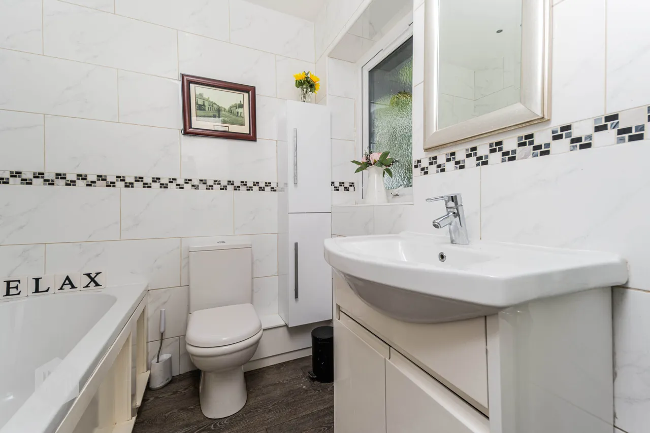 Cambeck Close, Whitefield, Manchester, M45 8NF, photo 12