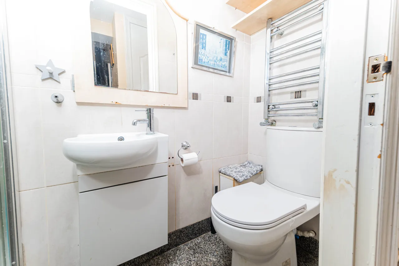 Cambeck Close, Whitefield, Manchester, M45 8NF, photo 11
