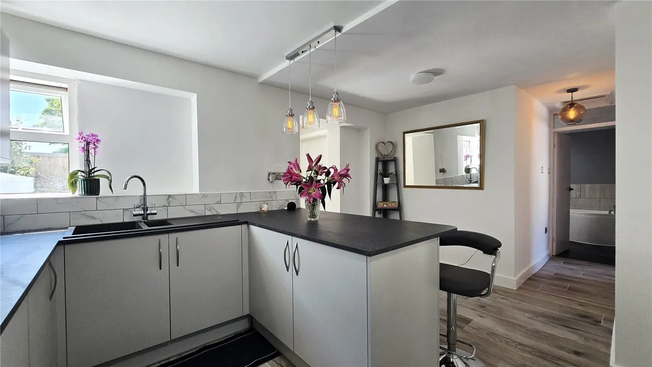 Llanfachraeth, Holyhead, LL65, photo 7