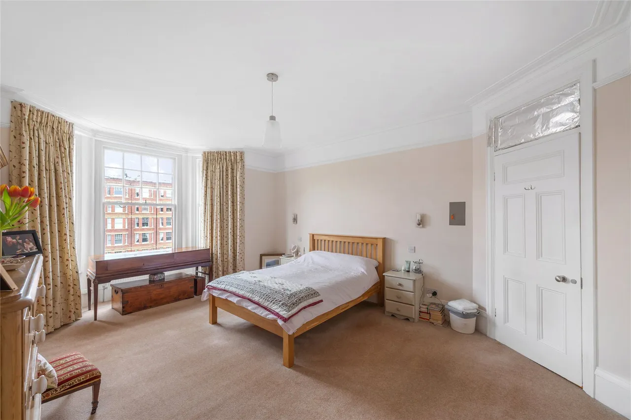 Kenilworth Court, Lower Richmond Road, Putney, London, SW15, photo 8