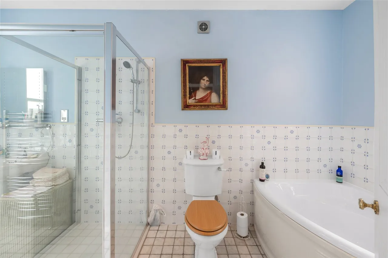 Kenilworth Court, Lower Richmond Road, Putney, London, SW15, photo 11