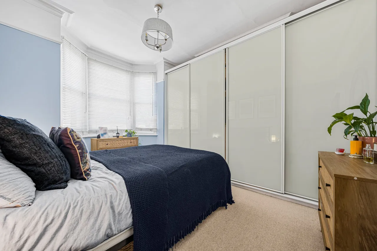 Felcott Road, Hersham, KT12, photo 7