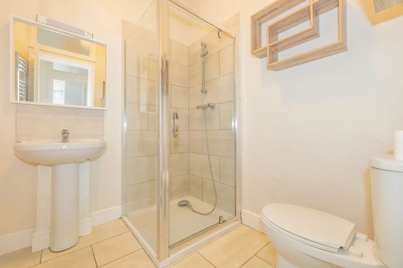 Cheriton Road, Folkestone, CT20, photo 7