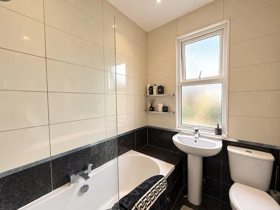 MacDonald Avenue, Westcliff-on-Sea, SS0, photo 9