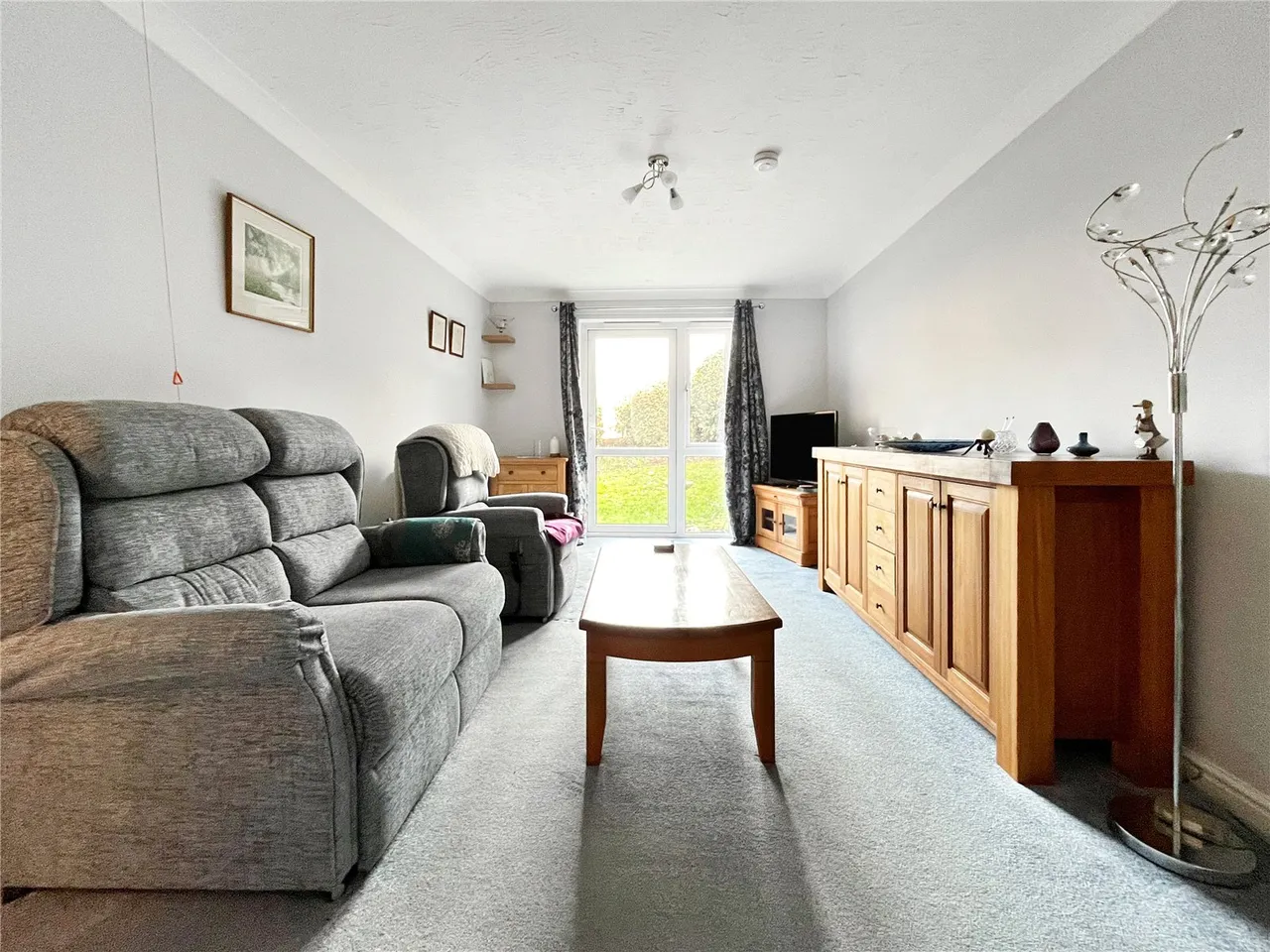 Walderslade Road, ME5, photo 2