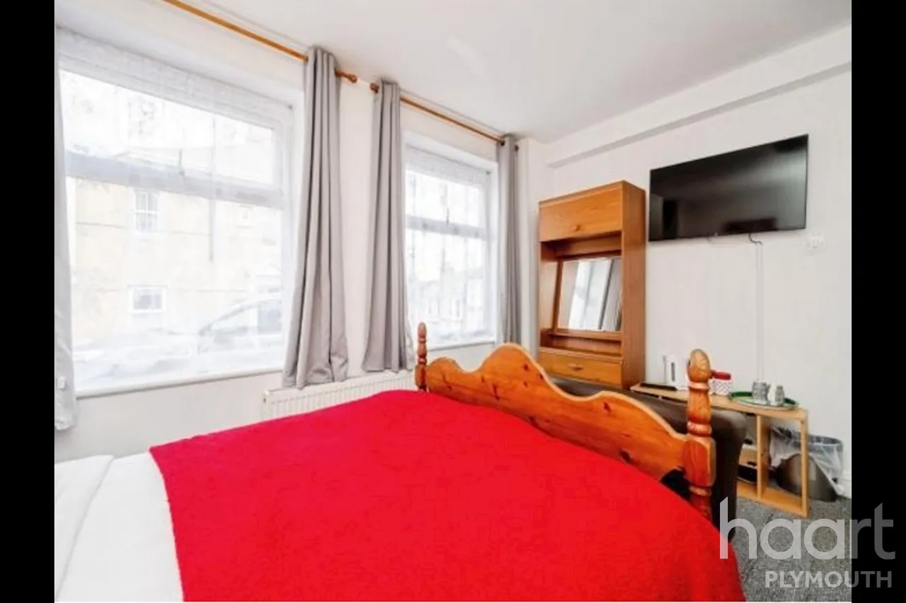 Ladysmith Road, Plymouth, PL4, photo 9