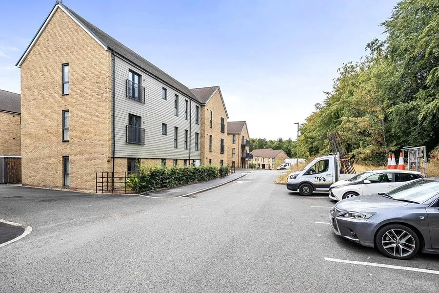 West Siding, Basingstoke, RG24, photo 15