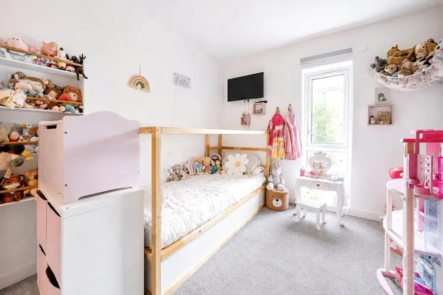 West Siding, Basingstoke, RG24, photo 10