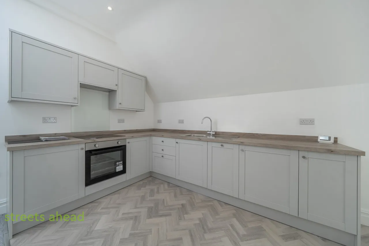 Upper Grove, London, SE25, photo 11