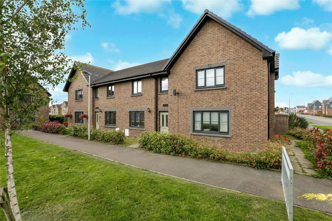 3 bed house for sale, Whitecraigs Gardens, Hamilton, ML3