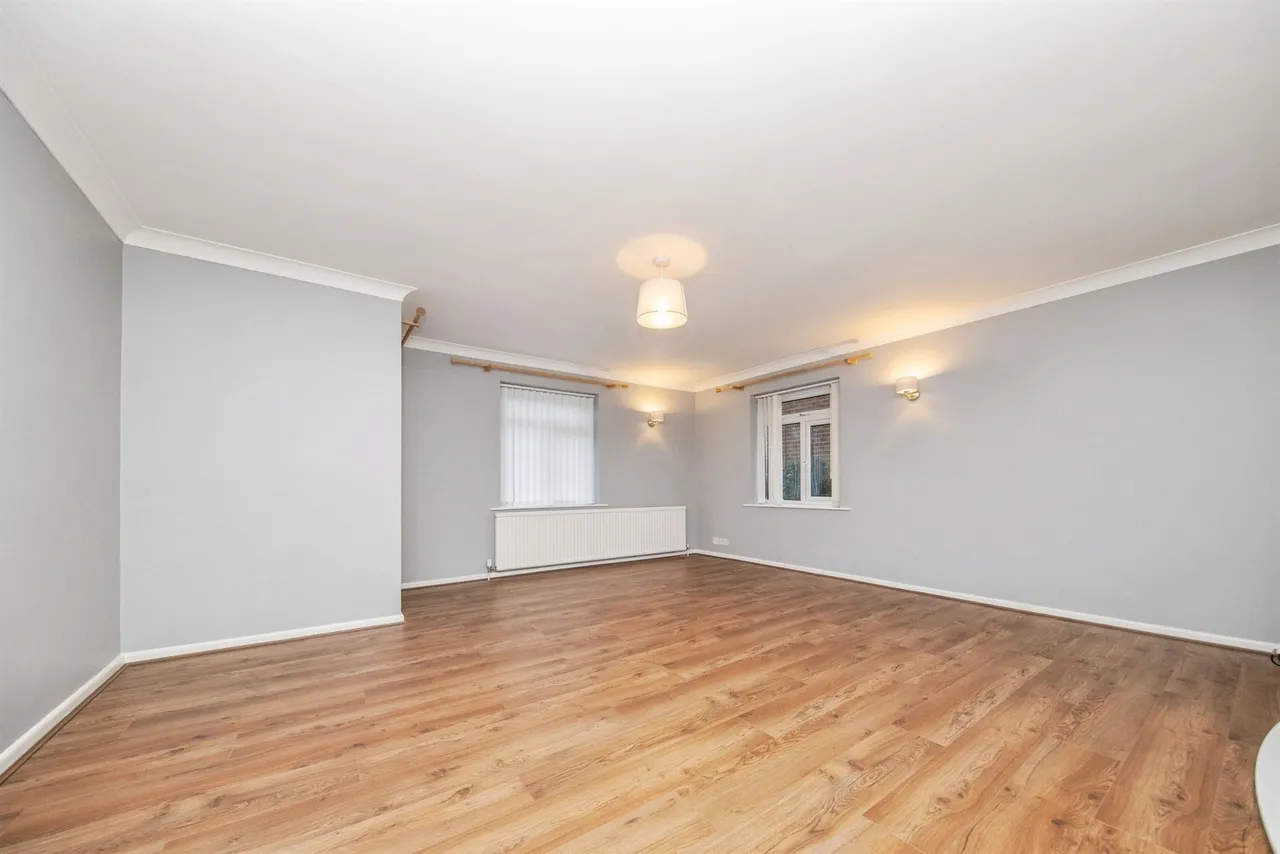 Holland Road, Frinton-On-Sea, CO13, photo 3