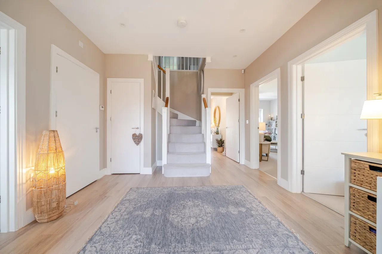 Baker Oats Drive, Farnham, GU10, photo 2