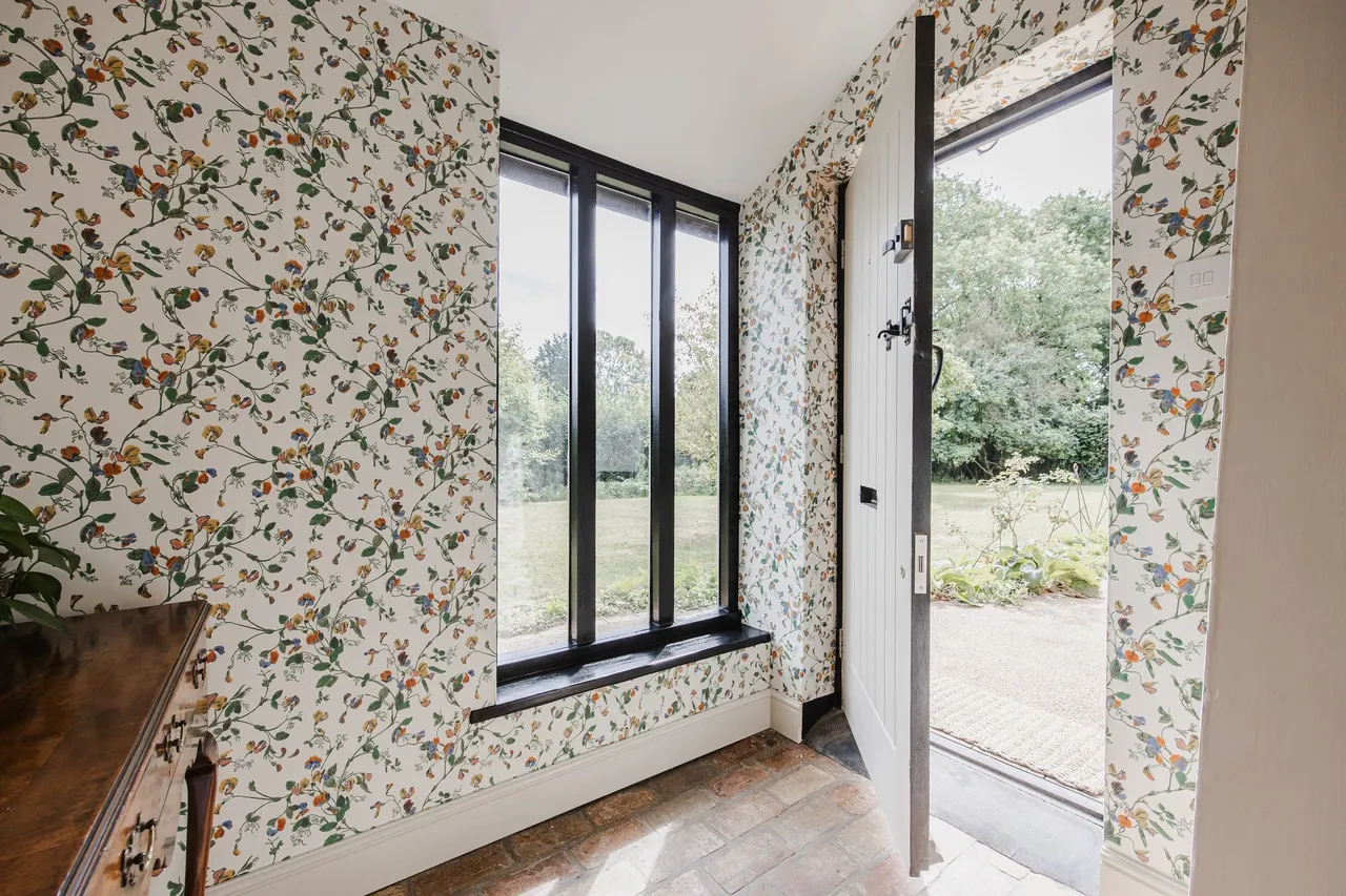 Beautifully Restored Cottage with Spa, photo 12