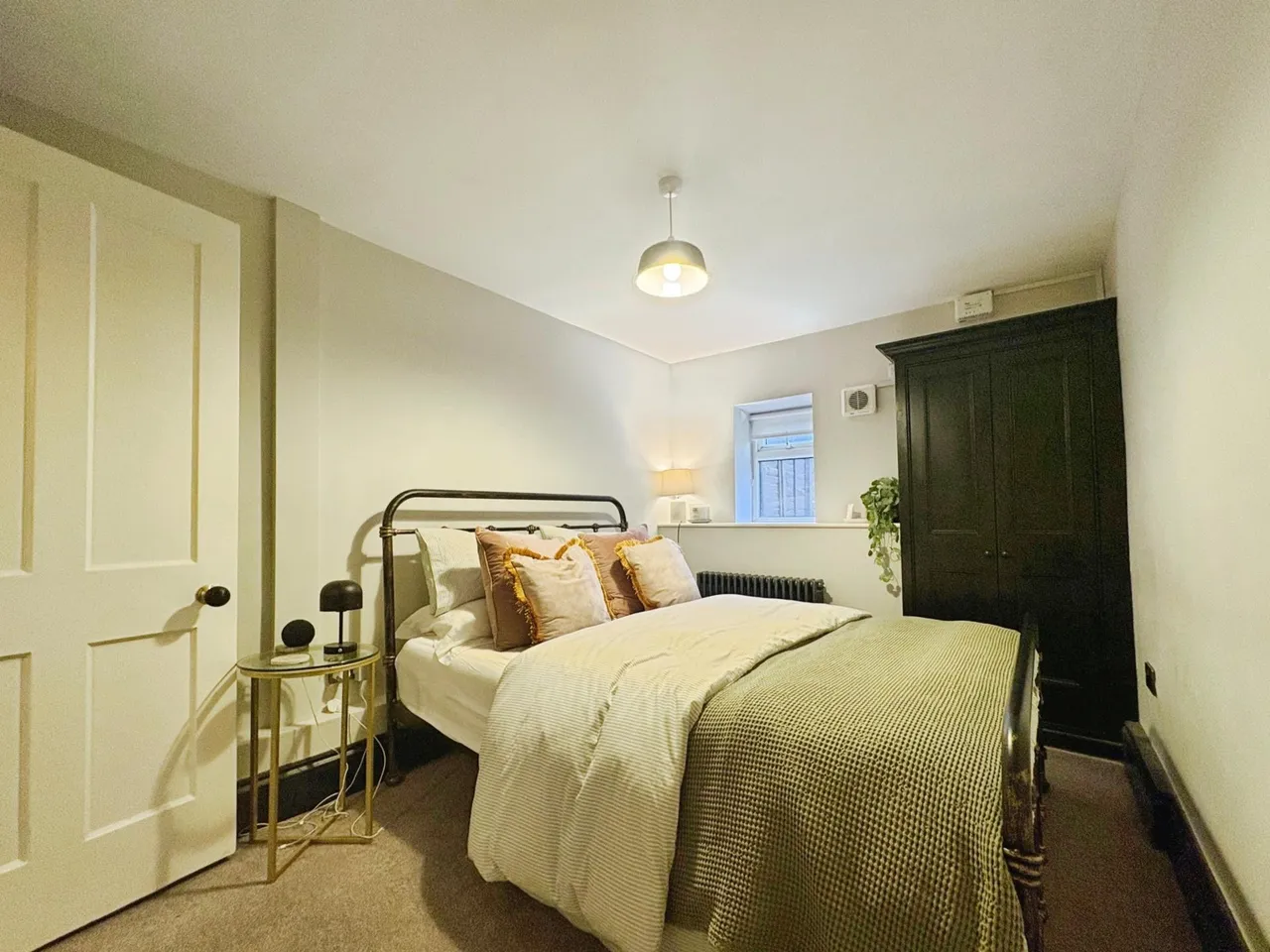 Clarence Square, Pittville, GL50, photo 13