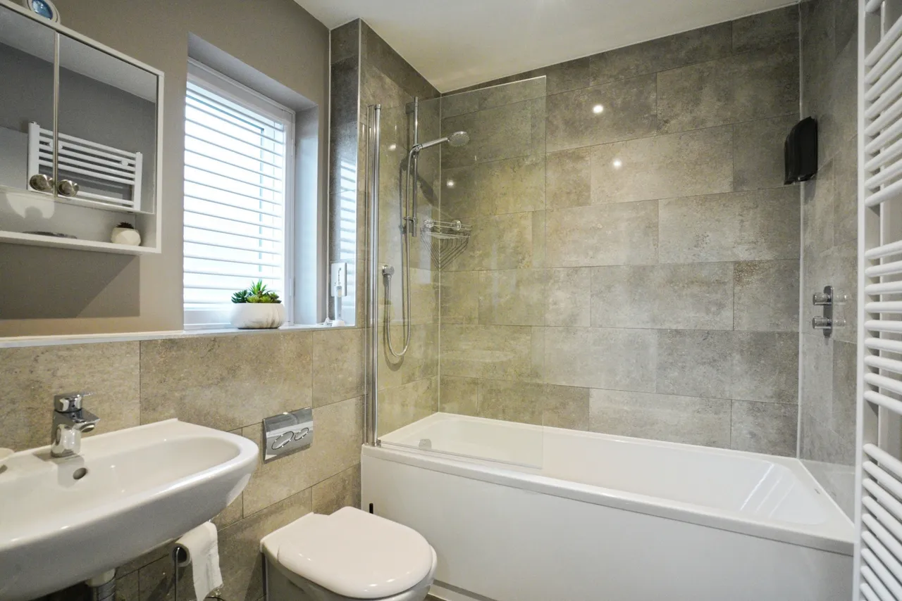 Gwartha Close, St. Austell, PL25, photo 6