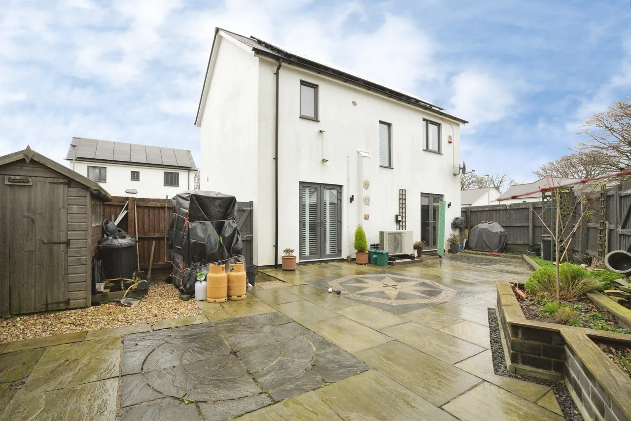 Gwartha Close, St. Austell, PL25, photo 20