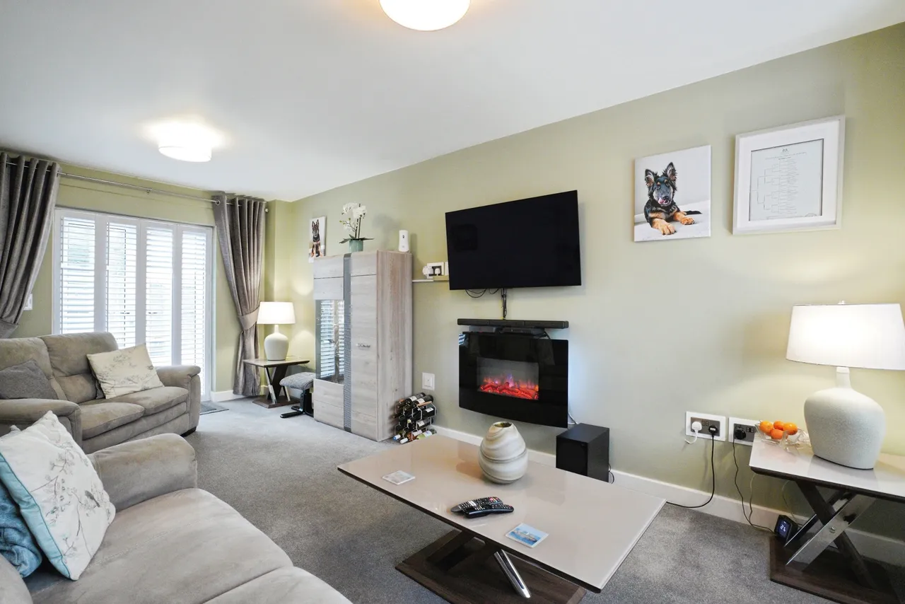 Gwartha Close, St. Austell, PL25, photo 3