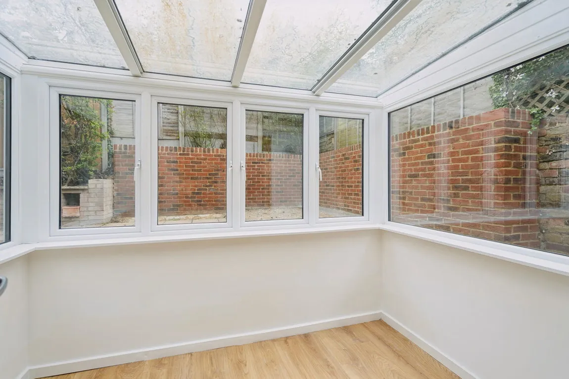 Station Approach, Chorleywood, WD3, photo 7