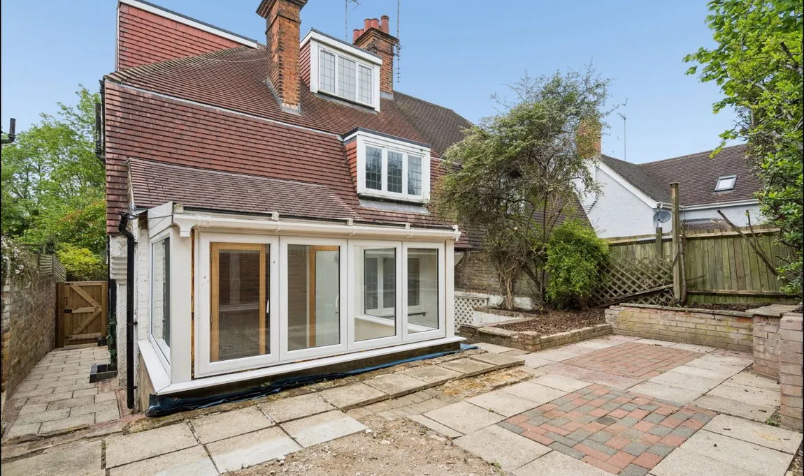 Station Approach, Chorleywood, WD3, photo 13