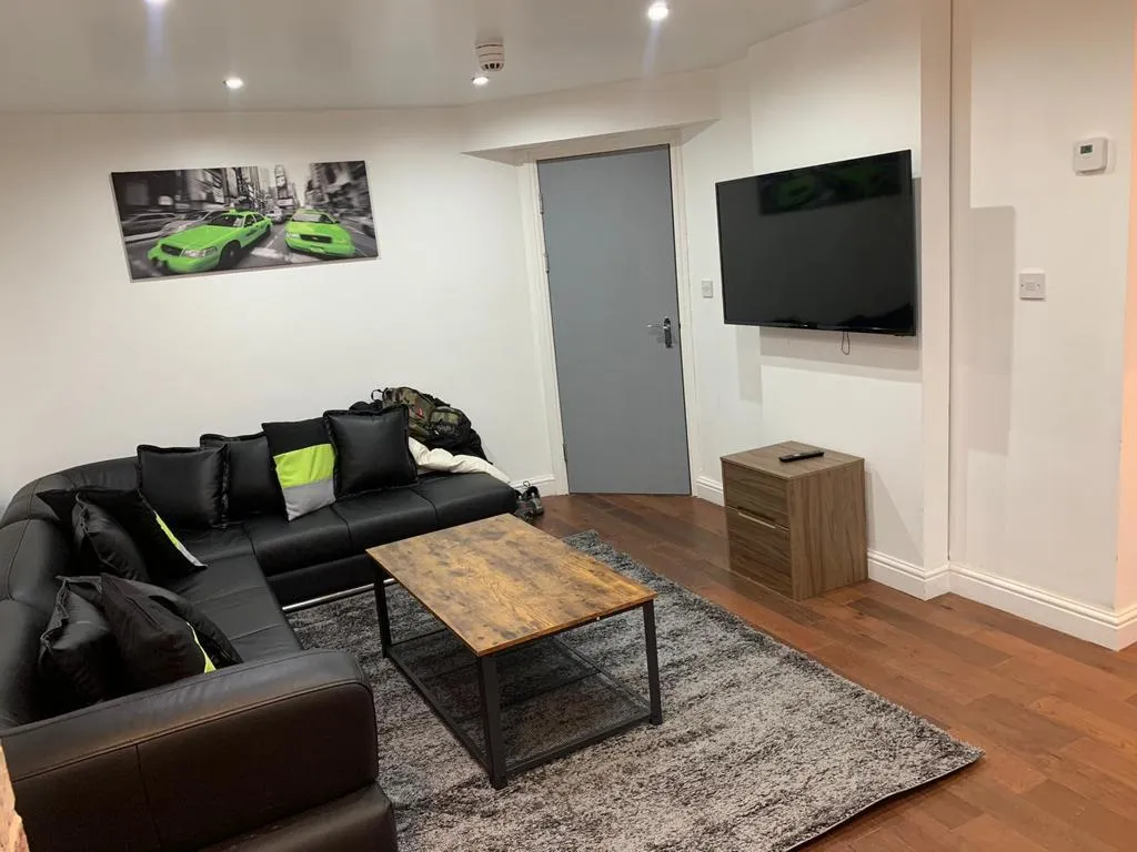 Furness Road, Fallowfield, M14, photo 3