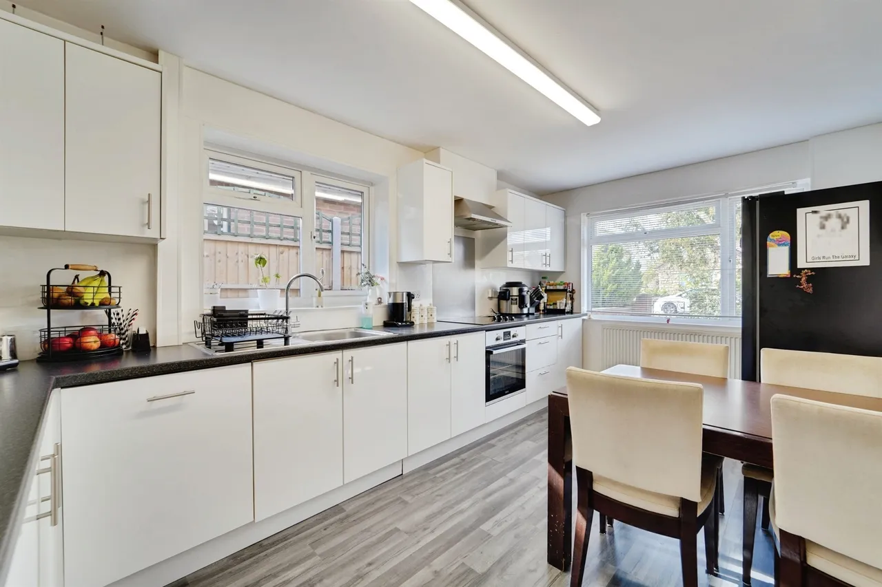 The Ridgeway, Bedford, MK41, photo 2