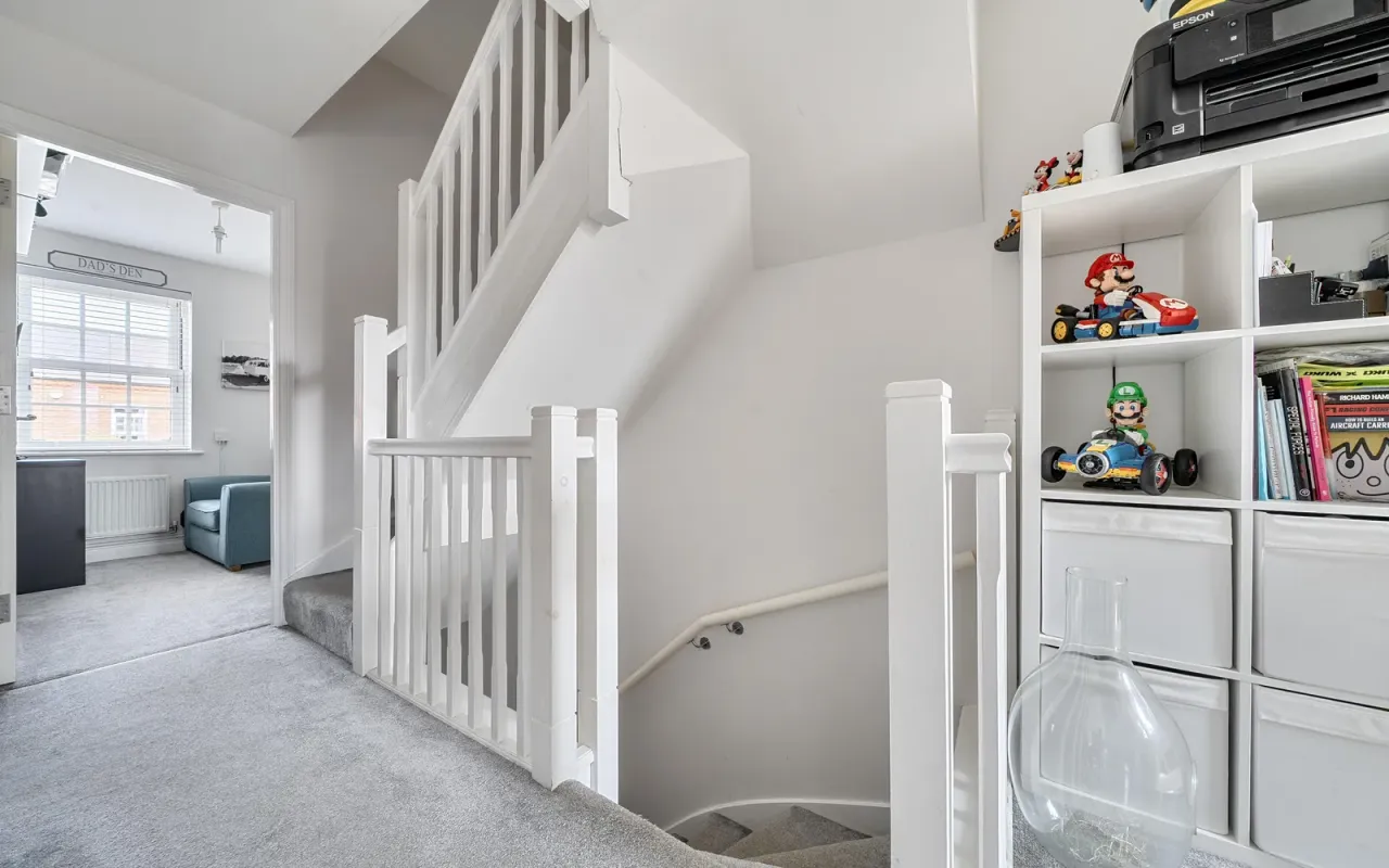 Greenkeepers Road, Great Denham, Bedford, photo 12