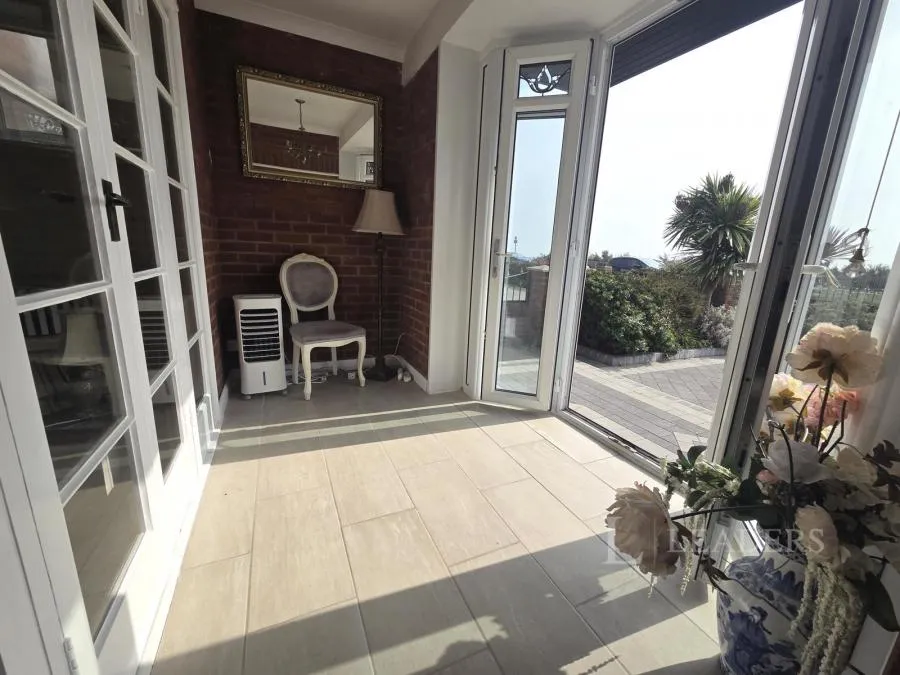 Kings Parade, Holland-on-Sea, CO15, photo 9