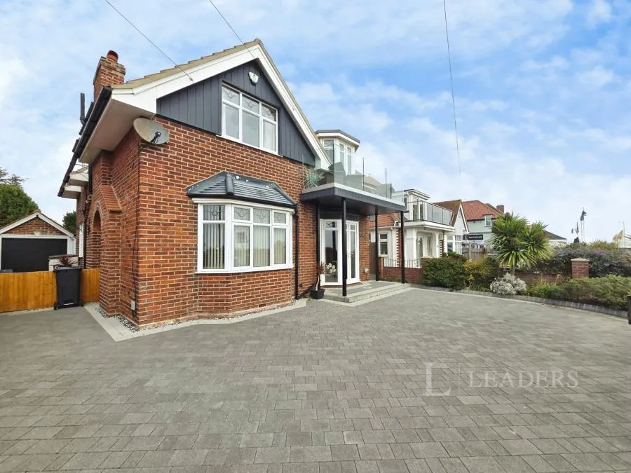 Kings Parade, Holland-on-Sea, CO15, photo 7