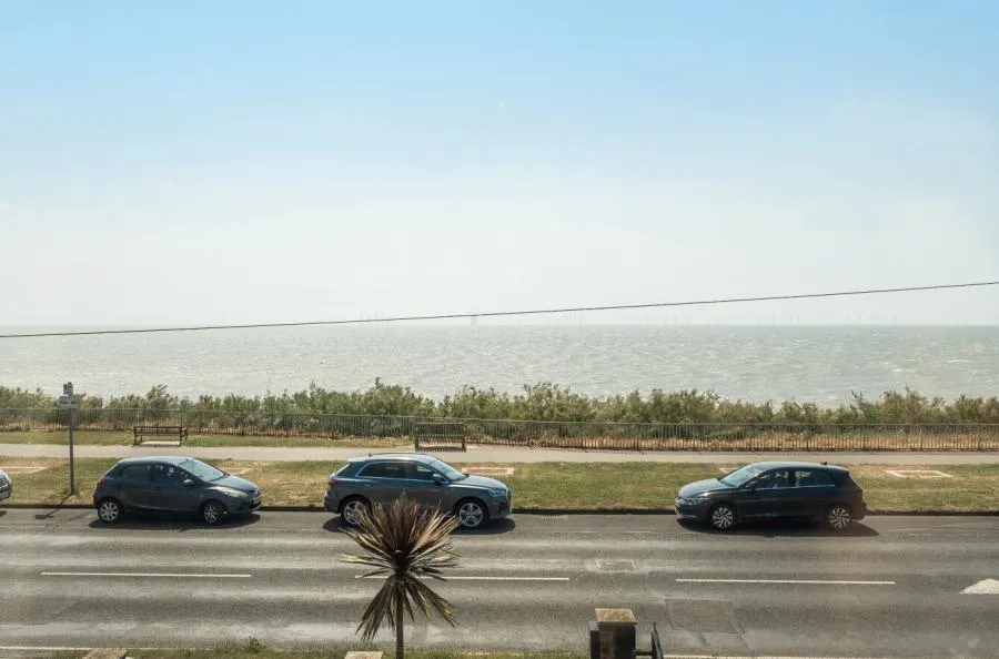 Kings Parade, Holland-on-Sea, CO15, photo 33