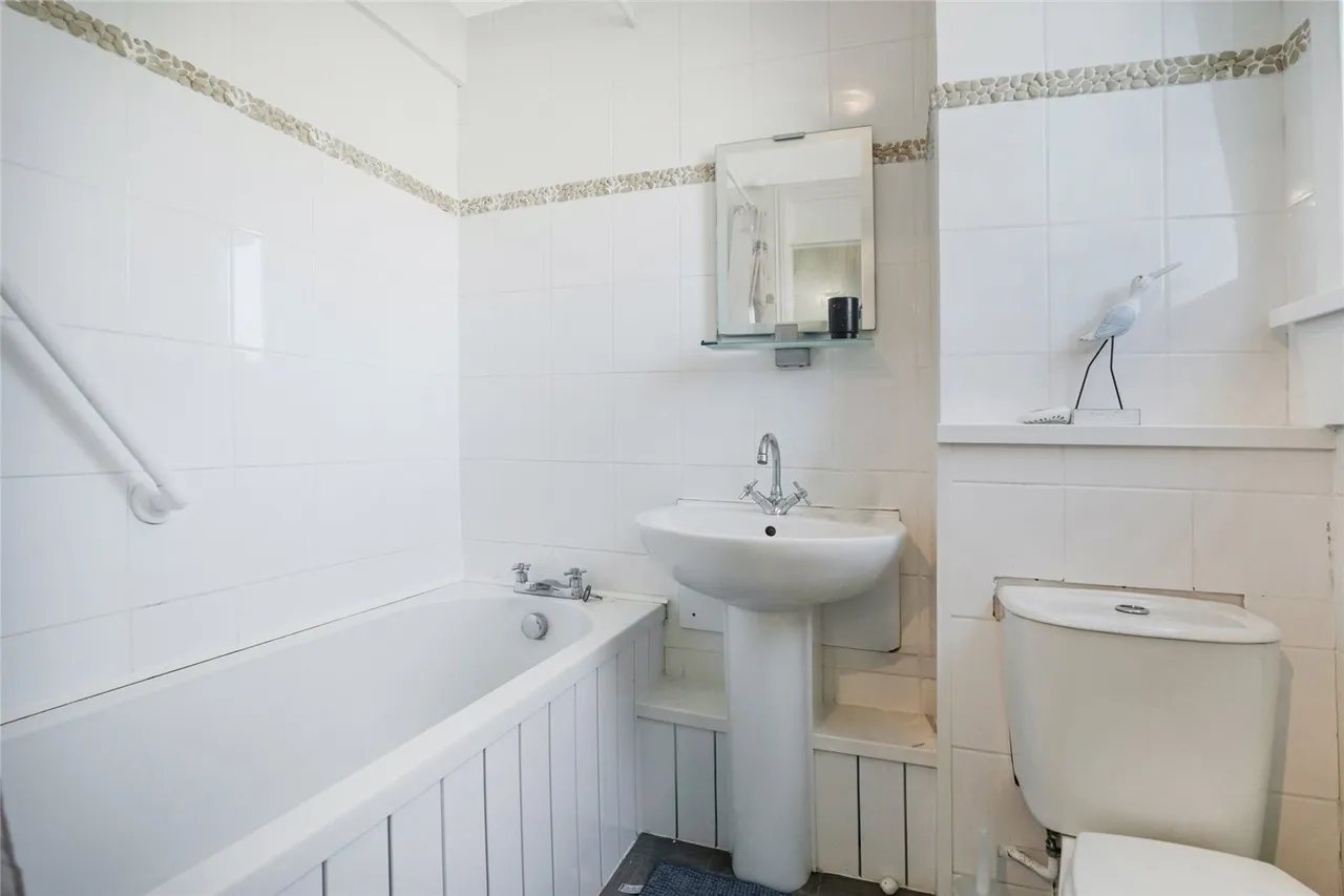 Dunbeath Drive, Glenrothes, Fife, KY7, photo 14