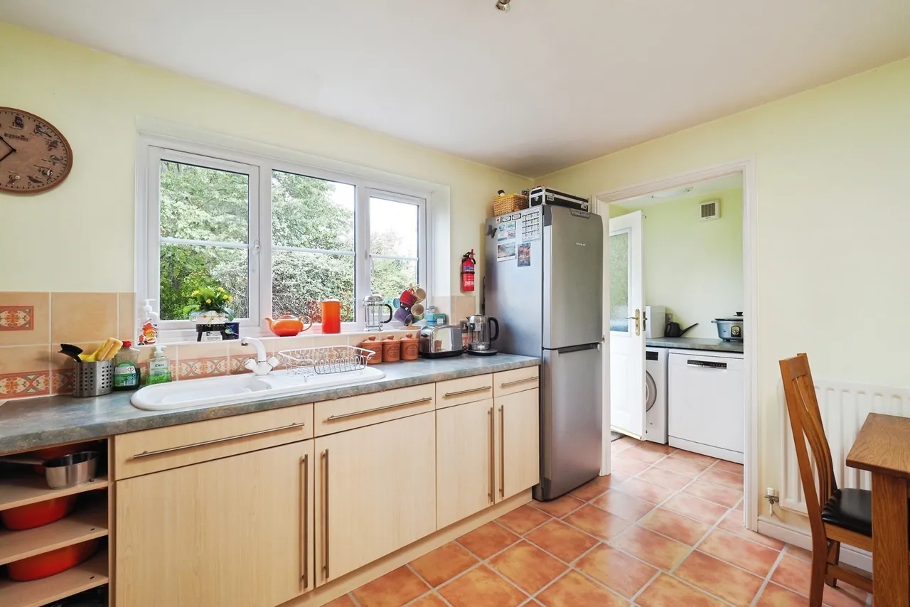 Sandpiper Close, Bingham, NG13, photo 11