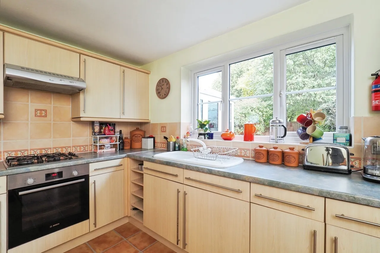 Sandpiper Close, Bingham, NG13, photo 10
